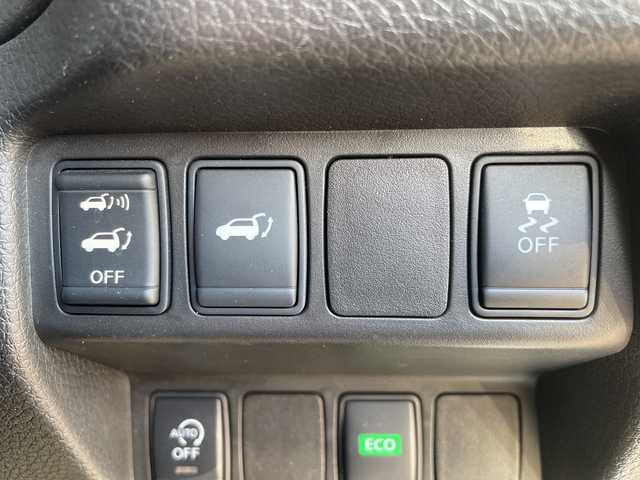 日産 エクストレイル 20Xt エマージェンシーブレーキ 青森県 2016(平28)年 9.8万km ブリリアントホワイトパール 4WD/純正ナビ・フルセグTV/CD・DVD・Bluetooth/アラウンドビューモニター/前席シートヒーター/パワーバックドア/エマージェンシーブレーキ/車線逸脱警報/クルーズコントロール/パーキングアシスト/フロント・バックソナー/前方ドライブレコーダー/ビルトインETC/LEDヘッドライト/フォグランプ/純正17インチアルミ/ルーフレール/インテリキー/プッシュスタート