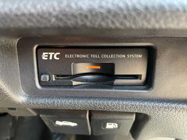 日産 エクストレイル 20Xt エマージェンシーブレーキ 青森県 2016(平28)年 9.8万km ブリリアントホワイトパール 4WD/純正ナビ・フルセグTV/CD・DVD・Bluetooth/アラウンドビューモニター/前席シートヒーター/パワーバックドア/エマージェンシーブレーキ/車線逸脱警報/クルーズコントロール/パーキングアシスト/フロント・バックソナー/前方ドライブレコーダー/ビルトインETC/LEDヘッドライト/フォグランプ/純正17インチアルミ/ルーフレール/インテリキー/プッシュスタート