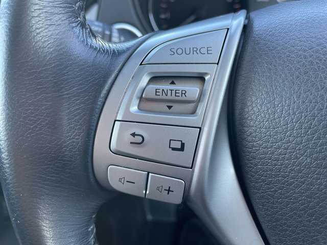 日産 エクストレイル 20Xt エマージェンシーブレーキ 青森県 2016(平28)年 9.8万km ブリリアントホワイトパール 4WD/純正ナビ・フルセグTV/CD・DVD・Bluetooth/アラウンドビューモニター/前席シートヒーター/パワーバックドア/エマージェンシーブレーキ/車線逸脱警報/クルーズコントロール/パーキングアシスト/フロント・バックソナー/前方ドライブレコーダー/ビルトインETC/LEDヘッドライト/フォグランプ/純正17インチアルミ/ルーフレール/インテリキー/プッシュスタート