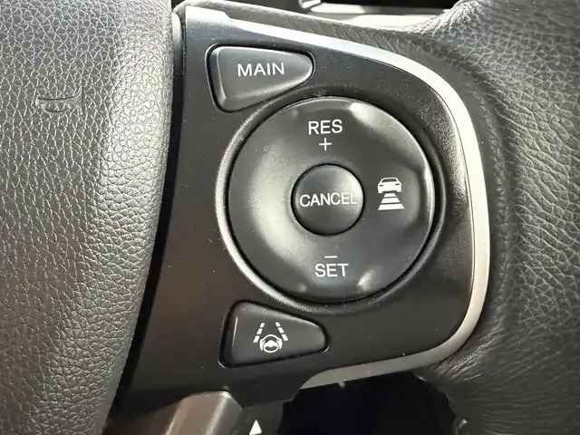 ホンダ ステップワゴン スパーダ ハイブリッド G ホンダセンシング 愛知県 2018(平30)年 4.7万km プレミアムスパークルブラックパール ホンダセンシング/衝突被害軽減ブレーキ/誤発進抑制機能/アダプティブクルーズコントロール/先行車発進お知らせ機能/フリップダウンモニター/全方位カメラ/両側パワースライドドア/ドライブレコーダー/純正ナビ/フルセグTV/USB/Bluetooth接続/iPod/DVD/CD/AM/FM/SD/純正フロアマット/純正16インチアルミホイール/LEDヘッドライト/オートライト/ETC/スペアキー/わくわくゲート