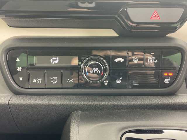 ホンダ Ｎ ＯＮＥ オリジナル 道央・札幌 2020(令2)年 5.4万km フレームレッド ・４WD/・ホンダセンシング/・純正ナビ(CD&BT&USB)/・バックカメラ/・クルーズコントロール/・プッシュスタート/・シートリフター/・シートヒーター(D/N席)/・ビルトインETC/・LEDヘッドライト/・オートライト/・オートハイビーム/・スマートキー