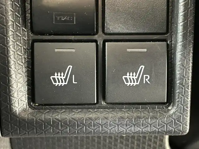 ダイハツ タント カスタム RS 岡山県 2023(令5)年 3.1万km ブラックマイカメタリック 純正9インチデイスプレイオーディオ/（BT/TV/Carplay/HDMI)/全方位カメラ/両側パワースライドドア/スマートアシスト/衝突回避支援/認識シ支援/運転負荷軽減/駐車支援/追従型クルーズコントロール/LEDヘッドライト/オートライト/フォグランプ/USB端子/純正フロアマット/純正ドアバイザー/純正15インチアルミホイール/スペアキー１個