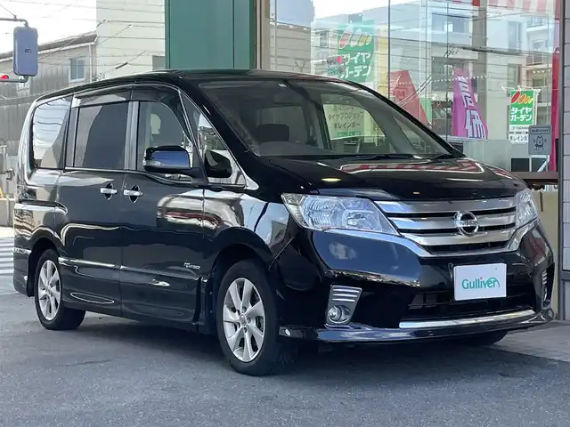 日産 セレナ