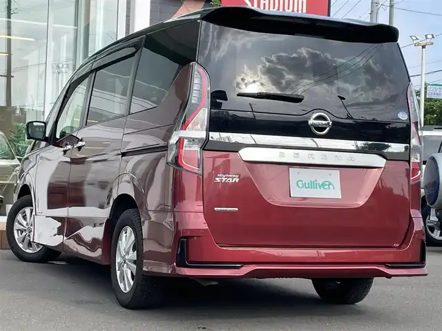 日産 セレナ ハイウェイスター V 道央・札幌 2022(令4)年 4.7万km マルーンレッド 2トーン /4WD//プロパイロット//純正ナビ/(CD/DVD/Bluetooth/SD/フルセグTV/ラジオ)//アラウンドビューモニター//レーダークルーズコントロール//両側パワースライド//インテリジェントルームミラー//スマートキー//ステアリングスイッチ//アイドリングストップ//プッシュスタートボタン//ドアバイザー//アイドリングストップ//ステアリングAVコントロール//社外前後ドライブレコーダー//オートエアコン//オートライト//フォグライト//黒レザーシートカバー//電動格納ミラー//LEONIS15インチAWサマータイヤ積込