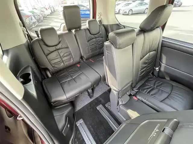 日産 セレナ ハイウェイスター V 道央・札幌 2022(令4)年 4.7万km マルーンレッド 2トーン /4WD//プロパイロット//純正ナビ/(CD/DVD/Bluetooth/SD/フルセグTV/ラジオ)//アラウンドビューモニター//レーダークルーズコントロール//両側パワースライド//インテリジェントルームミラー//スマートキー//ステアリングスイッチ//アイドリングストップ//プッシュスタートボタン//ドアバイザー//アイドリングストップ//ステアリングAVコントロール//社外前後ドライブレコーダー//オートエアコン//オートライト//フォグライト//黒レザーシートカバー//電動格納ミラー//LEONIS15インチAWサマータイヤ積込
