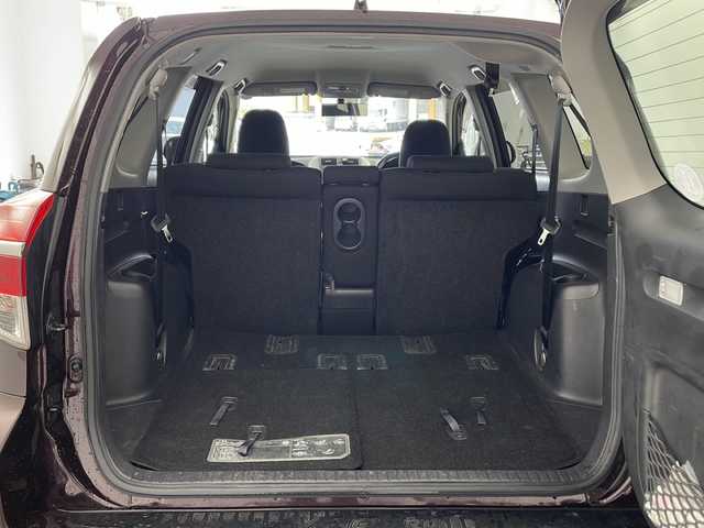 トヨタ ヴァンガード 240S 兵庫県 2010(平22)年 10.6万km ブラキッシュレッドマイカ ・純正７インチSDナビ（NSZT-W60）/CD/DVD/SD/ワンセグ/BT/・バックカメラ/・ETC/・パドルシフト/・プッシュスタート/・オートライト/・HIDヘッドライト/・純正１７インチアルミホイール/・純正フロアマット/・カーテンエアバッグ/・７人乗り/・ダウンヒルアシスト
