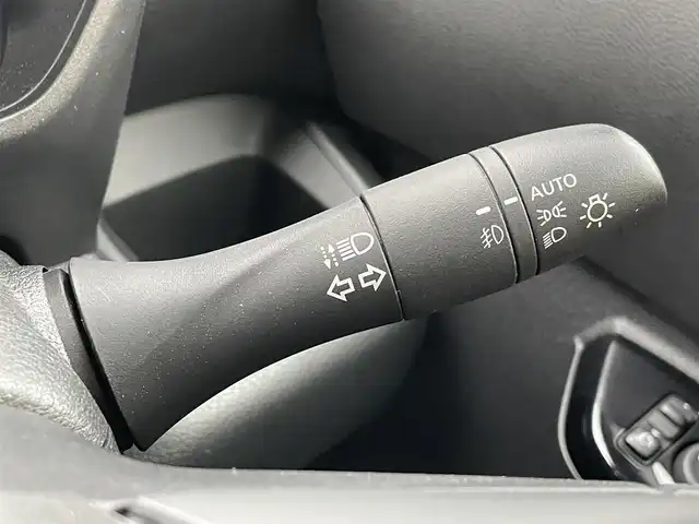 日産 ルークス HWS X プロパイロットED 東京都 2020(令2)年 2.8万km スパークリングレッド/ブラック アラウンドビューモニター/エマージェンシーブレーキ/車線逸脱警報/ソナー/プロパイロット/両側電動スライドドア/アイドリングストップ/横滑り防止措置/ステアリングスイッチ/スマートキー