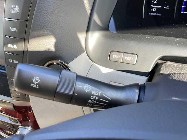 レクサス ＬＳ 460 バージョンC Iパッケージ 静岡県 2011(平23)年 6.5万km ホワイトパールクリスタルシャイン 純正HDDナビ/地デジTV/純正CD/DVD/バックカメラ/レザーシート/シートヒーター＆ベンチレーション/リアシートヒーター/ステアリングヒーター/レーダークルーズコントロール/リアサンシェード/純正18インチAW/スマートキー/ディスチャージ