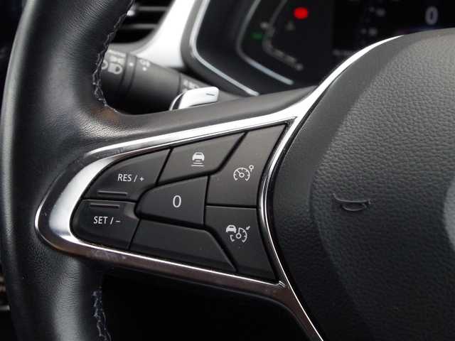 ルノー ルノー キャプチャー インテンス 埼玉県 2022(令4)年 1.6万km オレンジ ブラックハーフレザーシート /アダプティブクルーズコントロール/ CarPlay /パークセンサー /ブラインドスポットモニター /全周囲カメラ /ディスプレイオーディオ /ETC /デジタルインナーミラー /前席シートヒーター/ハンドルヒーター