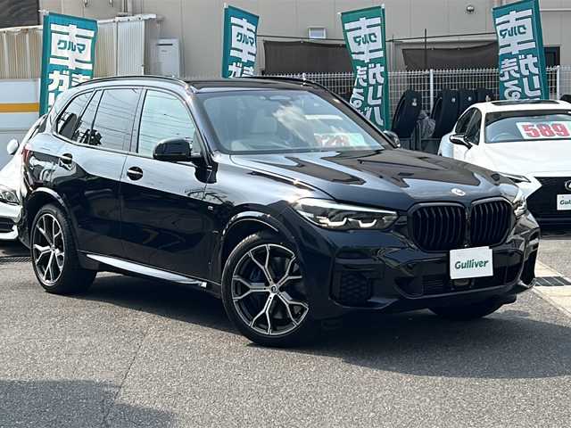 ＢＭＷ ＢＭＷ Ｘ５ xDrive 40d Mスポーツ 愛知県 2023(令5)年 1.4万km カーボンブラックM /正規ディーラー車//禁煙//ワンオーナー//D整備記録簿R6.7//harman/kardon//アクスルレベルコントロール//21インチMライトアロイYスポークホイール/RFT//12.3インチナビ/ライブコックピット//フルセグ/BT/USB/CarPlay/Spotify//ジェスチャーコントロール//パノラマビューM//360°全周囲＆リアカメラドラレコ//ミラー一体型ETC//ワイヤレスチャージング//白革シート//パワーシート/ランバーサポート/全席シートヒーター//ドライビングアシストプロフェッショナル//衝突回避被害軽減ブレーキ//渋滞時ハンズオフアシスト//ステアリングサポート・アシスト//LCA/LDW/ACC//クロスロードウォーニング//クロストラフィックウォーニング//HUD//パーキングアシストプラス//PDC//ルーフレール//HDC//DTC//パドルシフト/MTモード付きAT//スピードLIM//アンビエントライト//アダクティブLEDヘッドライト/ハイビームアシスト//コーナリングライト//リアフォグランプ//電動ハンズフリーテールゲート/コンフォートアクセス//ソフトクローズドア//プッシュスタート/デジタルキー/スペアスマートキー//オートリトラウィンカーミラー//保証書/取扱説明書