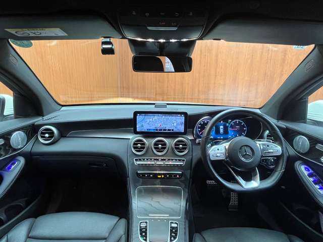 メルセデス・ベンツ ＧＬＣ２２０ d 4マチック クーペ AMGライン 千葉県 2019(令1)年 4.2万km ダイヤモンドホワイト レザーエクスクルーシブＰＫＧ　/サンルーフ　/純正ナビ　/３６０°カメラ　/ＡＣＣ　/ＨＵＤ　/シートヒーター　/ベンチレーター　/パワーシート　/ＬＥＤヘッドライト　/ハイビームアシスト　/エアサス　/電動リアゲート