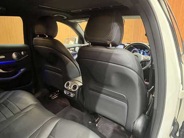 メルセデス・ベンツ ＧＬＣ２２０ d 4マチック クーペ AMGライン 千葉県 2019(令1)年 4.2万km ダイヤモンドホワイト レザーエクスクルーシブＰＫＧ　/サンルーフ　/純正ナビ　/３６０°カメラ　/ＡＣＣ　/ＨＵＤ　/シートヒーター　/ベンチレーター　/パワーシート　/ＬＥＤヘッドライト　/ハイビームアシスト　/エアサス　/電動リアゲート