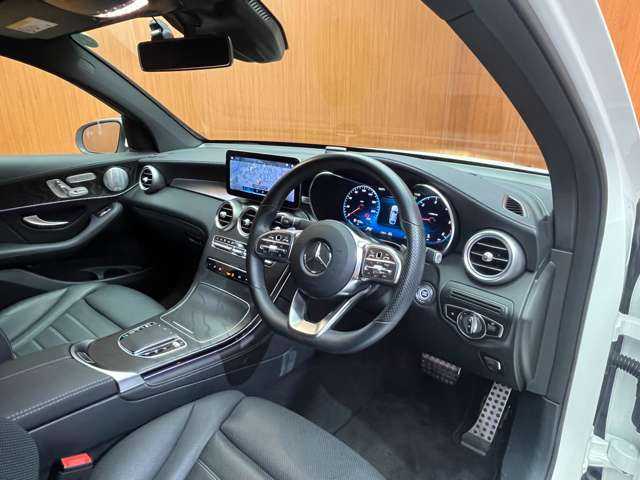 メルセデス・ベンツ ＧＬＣ２２０ d 4マチック クーペ AMGライン 千葉県 2019(令1)年 4.2万km ダイヤモンドホワイト レザーエクスクルーシブＰＫＧ　/サンルーフ　/純正ナビ　/３６０°カメラ　/ＡＣＣ　/ＨＵＤ　/シートヒーター　/ベンチレーター　/パワーシート　/ＬＥＤヘッドライト　/ハイビームアシスト　/エアサス　/電動リアゲート