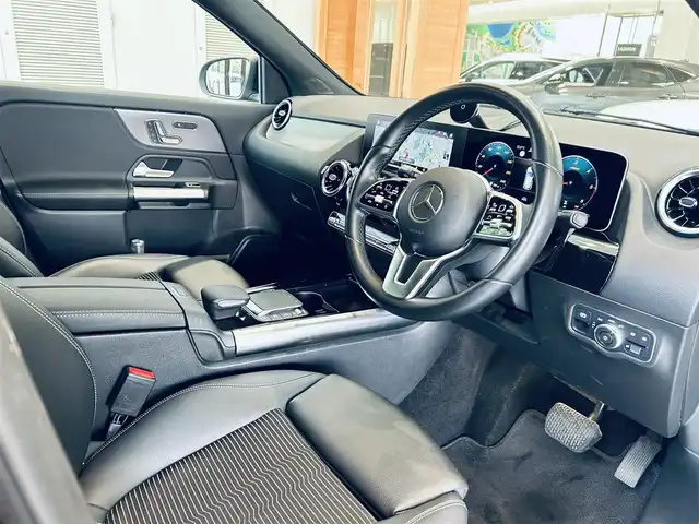 メルセデス・ベンツ ＧＬＡ２００ｄ 4マチック 大阪府 2020(令2)年 4.7万km コスモスブラック ワンオーナー/レーダーセーフティ/ハーフレザー/メモリ付きパワーシート/シートヒーター/純正ナビ/TV/360度カメラ/純正18インチAW/LEDヘッドライト/電動リアゲート/ACC/ブラインドスポット/ワイヤレス充電