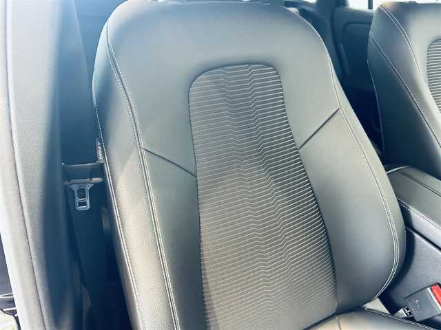 メルセデス・ベンツ ＧＬＡ２００ｄ 4マチック 大阪府 2020(令2)年 4.7万km コスモスブラック ワンオーナー/レーダーセーフティ/ハーフレザー/メモリ付きパワーシート/シートヒーター/純正ナビ/TV/360度カメラ/純正18インチAW/LEDヘッドライト/電動リアゲート/ACC/ブラインドスポット/ワイヤレス充電