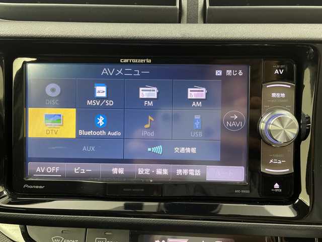 トヨタ アクア S 三重県 2017(平29)年 6万km ブラックマイカ 禁煙車/社外ナビ（AVIC-RW800）/・CD・DVD・AM・FM・BT・USB・AUX・フルセグ/バックカメラ/プリクラッシュセーフティ/レーンディパーチャーアラート/オートハイビーム/横滑り防止装置/LEDヘッドライト/純正フロアマット/社外15インチアルミ/スペアキー/取扱説明書/保証書/前方ドラレコ/ビルトインETC