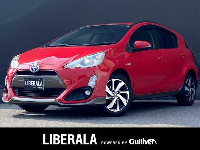 トヨタ アクア X－URBAN 千葉県 2015(平27)年 7.5万km スーパーレッドⅤ 純正9インチナビ　/フルセグ　/シートヒーター　/スマートキー　/バックカメラ　/ハーフレザー　/ETC  /LED  /純正16インチAW  /社外フロアマット