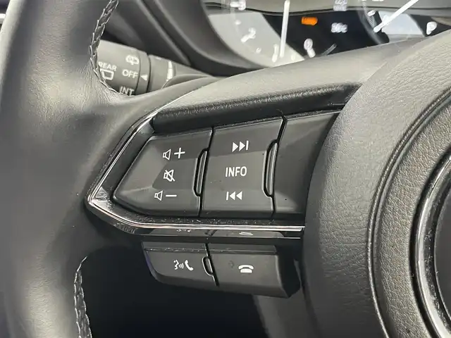 マツダ ＣＸ－５ XD エクスクルーシブモード 埼玉県 2022(令4)年 2.6万km マシーングレープレミアムM サンルーフ/純正１０．２５インチナビ/３６０度ビューモニター/レーダークルーズ/茶レザーシート/ＢＯＳＥサウンド/ＥＴＣ/ステアリングヒーター/メモリシート/シートヒーター/ベンチレーション/地デジ