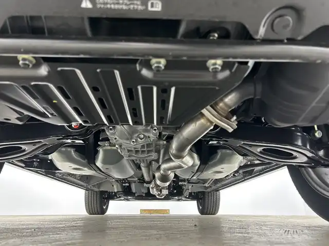 三菱 デリカＤ：５ シャモニー 愛知県 2025(令7)年 0.1千km グラファイトグレーメタリック/ブラックマイカ 登録済未使用車/４WD/ディーゼル/ターボ/全方位カメラ/AC100V電源/三菱e-Assist/・衝突軽減ブレーキ/・レーダークルーズコントロール/・レーンキープアシスト/・オートマチックハイビーム/・ブラインドスポットモニター/ハーフレザーシート/シートヒーター/パワーシート/革巻きステアリング/ステアリングヒーター/両側パワースライドドア/パワーバックドア/アイドリングストップ/センターデフロック/純正18インチアルミホイール/スマートキー/プッシュスタート/LEDヘッドライト/フロントフォグランプ/横滑り防止装置