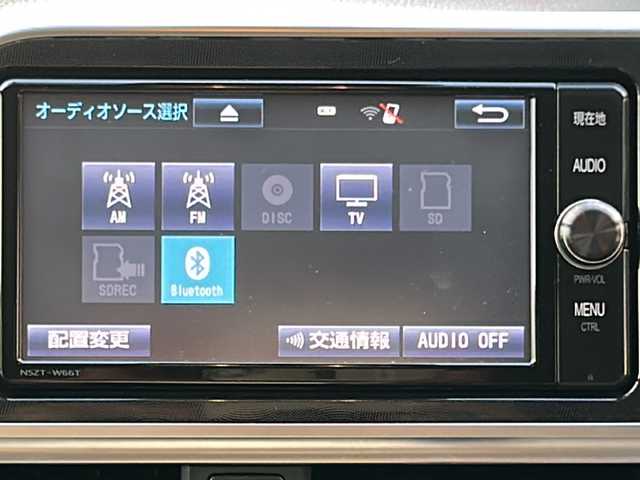 トヨタ シエンタ ハイブリッド 京都府 2018(平30)年 7万km パール 純正７インチナビ/バックカメラ/両側パワースライド/トヨタセーフティセンス/禁煙車/ＬＥＤヘッドライト/７人乗り/スマートキー/ドライブレコーダー/電動格納ミラー/ＥＴＣ/プッシュスタート