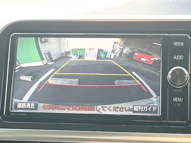 トヨタ シエンタ ハイブリッド 京都府 2018(平30)年 7万km パール 純正７インチナビ/バックカメラ/両側パワースライド/トヨタセーフティセンス/禁煙車/ＬＥＤヘッドライト/７人乗り/スマートキー/ドライブレコーダー/電動格納ミラー/ＥＴＣ/プッシュスタート