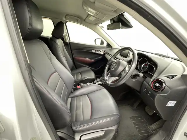 マツダ ＣＸ－３ XD ツーリング 熊本県 2015(平27)年 6.3万km セラミックM ワンオーナー/純正ナビ（ＣＤ・ＤＶＤ・フルセグ・ＢＴ・ＳＤ・ＵＳＢ）/バックカメラ　/ＥＴＣ　/クルーズコントロール　/衝突軽減ブレーキ　/レーンキープアシスト　/ブラインドスポットモニター/アイドリングストップ　/横滑り防止　/ヘッドアップディスプレイ/パドルシフト/ハーフレザーシート/純正フロアマット/純正１８インチAW/オートライト/LEDヘッドライト/スマートキー/プッシュスタート/スペアキー1本/取扱説明書