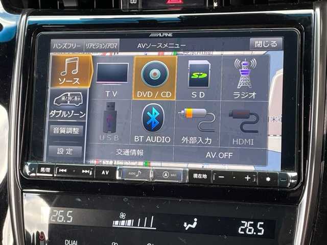 トヨタ ハリアー エレガンス GRスポーツ 神奈川県 2018(平30)年 3.5万km ホワイトパールクリスタルシャイン ワンオーナー				/社外9インチSDナビ【ALPINE：X9Z】				/・DTV/SD/CD/DVD/REC/BT				/バックカメラ				/パノラマルーフ	/ハーフレザーシート/運転席パワーシート			/ビルトインETC							/ToyotaSafetySense/・プリクラッシュセーフティー				/・レーンディパーチャーアラート									/・オートマチックハイビーム/・レーダークルーズコントロール				/前後ドライブレコーダー	/オートライト									/純正LEDヘッドライト/フォグランプ				/LEDイルミネーションビーム			/プッシュEgスタート/ストップ				/スマートキー×2/ターンランプ付電動格納ドアミラー				/純正フロアマット				/取扱説明書				/ナビ取扱説明書				/新車時保証書