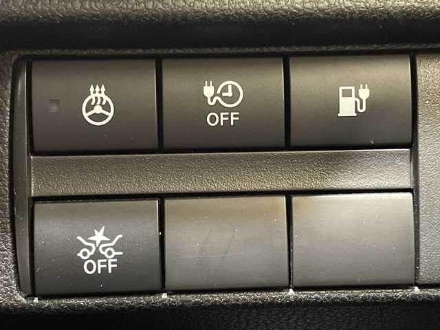 日産 リーフ X Vセレクション 神奈川県 2020(令2)年 5.8万km スーパーブラック プロパイロット/純正9インチSDナビ/インテリジェントアラウンドビューモニター/インテリジェントルームミラー/衝突被害軽減システム/車線逸脱警報/追従式クルーズコントロール/横滑り防止装置/ETC/LEDヘッドライト/オートライト/ウィンカーミラー/電動格納ミラー/純正17インチAW/シートヒーター/ステアリングヒーター/プッシュスタート/スマートキー/フロアマット/スペアキー/取扱説明書/保証書