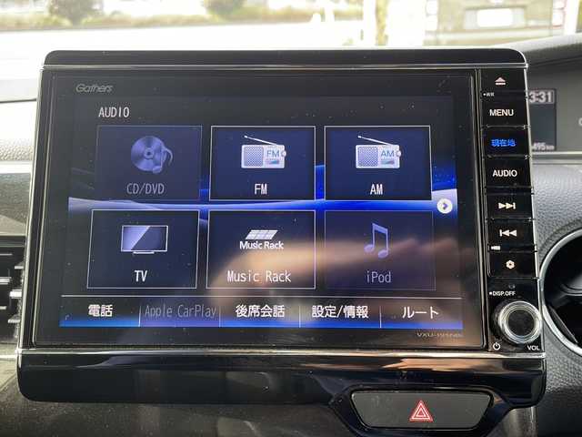 ホンダ Ｎ ＢＯＸ カスタム G L ターボ ホンダセンシング 福井県 2019(平31)年 11.7万km プラチナホワイトパール (株)IDOMが運営する【じしゃロン福井店】の自社ローン対象車両になります。こちらは現金またはオートローンご利用時の価格です。自社ローンご希望の方は別途その旨お申付け下さい/ホンダセンシング/純正ナビ（CD・DVD・BT接続可）/フルセグテレビ/ビルトインETC/両側パワースライドドア/LEDヘッドライト