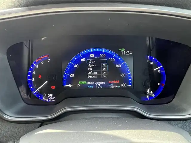 トヨタ カローラツーリング ハイブリッド ダブルバイビー 大阪府 2021(令3)年 3.3万km ホワイトパールクリスタルシャイン トヨタセーフティセンス/・アダプティクブクルーズコントロール/・プリクラッシュセーフティー/・レーントレーシングアシスト/・クリアランスソナー/・パーキングサポートブレーキー/・オートマチックハイビーム/・ロードサインアシスト/純正9インチナビ/・Bluetooth/Miracast/ラジオ/主要装備/・バックカメラ/・横滑り防止装置/・オートホールド/・LEDヘッドライト/・ヘッドライトレベライザー/・フォグランプ/・SOSコール/・手動防眩ルームミラー/・ドライブレコーダー/・ETC