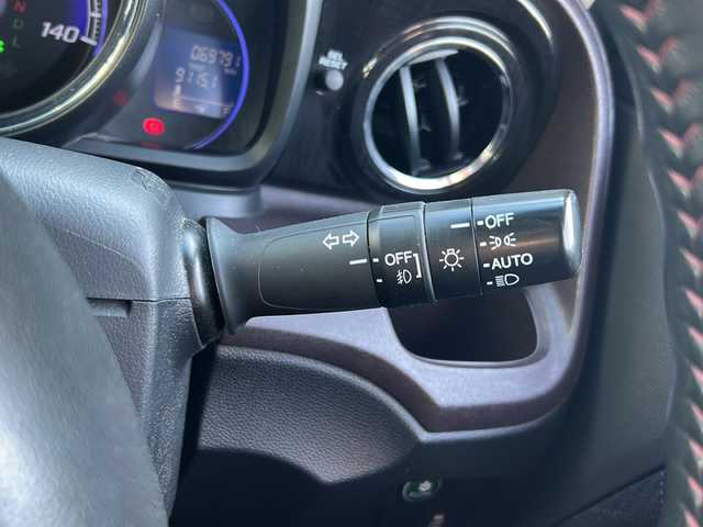 ホンダ Ｎ ＯＮＥ プレミアム Lパッケージ 広島県 2013(平25)年 7万km プレミアムディープロッソパール 禁煙/スマートフォン連携ディスプレイオーディオ/・CD/Bluetooth/HDMI/バックカメラ/HIDヘッドライト/フォグランプ/オートライト/本革巻ステアリングホイール/スマートキー/プッシュスタート/スペアキー/ETC/純正フロアマット/横滑り防止/純正１４インチアルミホイール