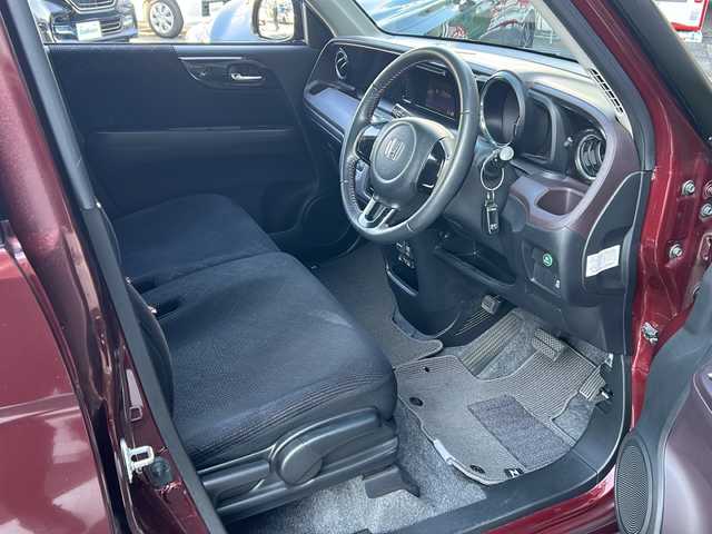 ホンダ Ｎ ＯＮＥ プレミアム Lパッケージ 広島県 2013(平25)年 7万km プレミアムディープロッソパール 禁煙/スマートフォン連携ディスプレイオーディオ/・CD/Bluetooth/HDMI/バックカメラ/HIDヘッドライト/フォグランプ/オートライト/本革巻ステアリングホイール/スマートキー/プッシュスタート/スペアキー/ETC/純正フロアマット/横滑り防止/純正１４インチアルミホイール