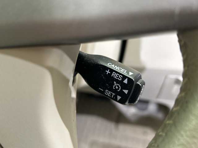 トヨタ エスティマ G 愛媛県 2008(平20)年 4.8万km シルキーゴールドマイカメタリック 純正ナビ／後席モニター／両側電動スライドドア／バックカメラ／クルーズコントロール／ワンセグＴＶ／スマートキー／パワーシート／純正フロアマット／取扱説明書／オートライト／電動格納ミラー／禁煙