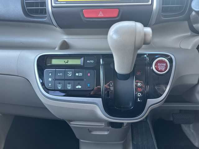 ホンダ Ｎ ＢＯＸ ＋ G Lパッケージ 東京都 2013(平25)年 3.8万km アラバスターシルバーメタリック エンジンスタートボタン/GathersワンセグTVナビ(VXM-128VS)/(USB/AUX)/バックカメラ/純正フロアマット/横滑り防止装置/スマートキー