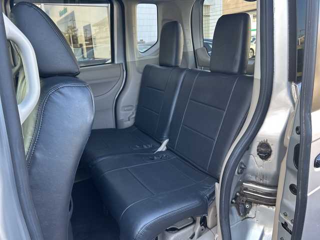 ホンダ Ｎ ＢＯＸ ＋ G Lパッケージ 東京都 2013(平25)年 3.8万km アラバスターシルバーメタリック エンジンスタートボタン/GathersワンセグTVナビ(VXM-128VS)/(USB/AUX)/バックカメラ/純正フロアマット/横滑り防止装置/スマートキー