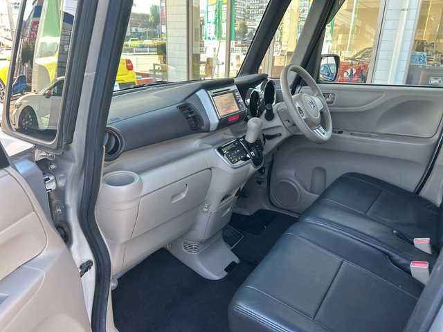 ホンダ Ｎ ＢＯＸ ＋ G Lパッケージ 東京都 2013(平25)年 3.8万km アラバスターシルバーメタリック エンジンスタートボタン/GathersワンセグTVナビ(VXM-128VS)/(USB/AUX)/バックカメラ/純正フロアマット/横滑り防止装置/スマートキー