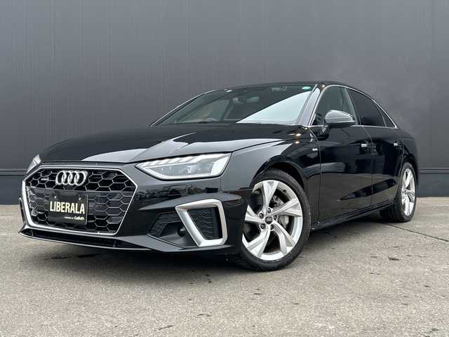 アウディ Ａ４ 40TDIクワトロ Sライン 道東・釧路十勝 2022(令4)年 1万km ミトスブラックメタリック ４WD/純正MMIナビ/　BT/USB/AppleCarPlay/フルセグ/サラウンドビューカメラ/純正ETC2.0/純正前後ドライブレコーダー/アウディプレセンス/レーンキーピングアシスト/アダプティブクルーズコントロール/パークディスタンスコントロール/パーキングアシスト/ハーフレザーシート/フロントパワーシート/フロントシートヒーティング/バーチャルコックピット/マトリクスLEDヘッドライト/純正18インチAW/純正フロアマット/取扱説明書/保証書