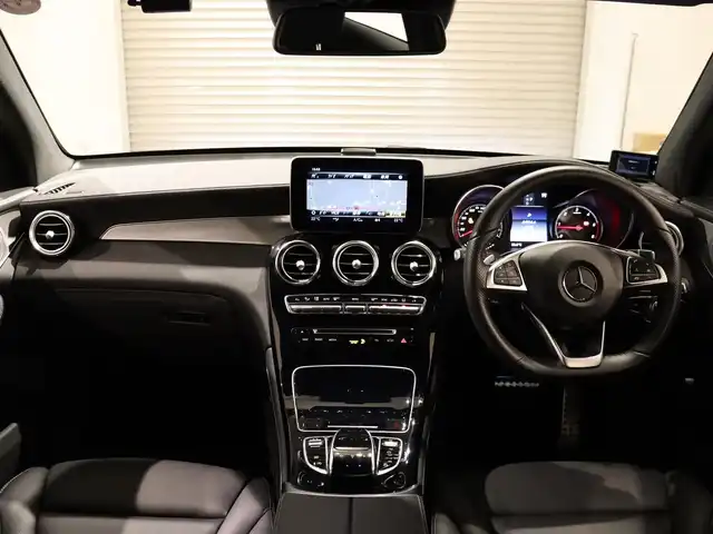 メルセデス・ベンツ ＧＬＣ２２０ d 4マチックスポーツ 本革 静岡県 2017(平29)年 2.9万km オブシディアンブラック 黒革 /SR /全席シートヒーター /ブルメスター /HUD /BMS /インテリジェントライトシステム /純正ドラレコ /パワーバックドア /ETC2.0 /スーパーキャットレーダー探知機