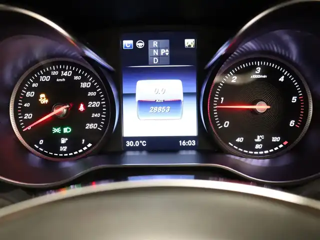 メルセデス・ベンツ ＧＬＣ２２０ d 4マチックスポーツ 本革 静岡県 2017(平29)年 2.9万km オブシディアンブラック 黒革 /SR /全席シートヒーター /ブルメスター /HUD /BMS /インテリジェントライトシステム /純正ドラレコ /パワーバックドア /ETC2.0 /スーパーキャットレーダー探知機