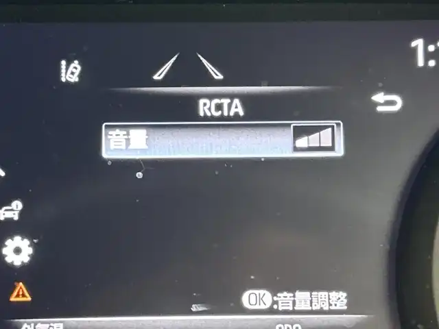 トヨタ ハリアー Z 福岡県 2022(令4)年 1.8万km プレシャスブラックパール 純正ＤＡナビ　/全方位カメラ　/ドラレコ　/ＥＴＣ２．０　/デジタルルームミラー　/ＪＢＬサウンド　/ＡＣＣ　/コーナーセンサー　/衝突軽減ブレーキ　/レーンキープ　/ＢＳＭ　/ＰＫＳＢ　/ＭＴモード付き　/ハーフレザーシート