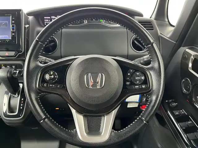 ホンダ Ｎ ＢＯＸ カスタム G EX ターボ ホンダセンシング 高知県 2018(平30)年 3.8万km クリスタルブラックパール SDナビ/フルセグテレビ/バックカメラ/アイドリングストップ/クルーズコントロール/両側パワースライドドア/ETC/Bluetooth接続/ドライブレコーダー/純正フロアマット/純正15インチアルミホイール/ABS/横滑り防止装置/レーンキープアシスト/盗難防止装置/オートライト/カーテンエアバッグ/衝突被害軽減システム/FM/AM/コーナーセンサー