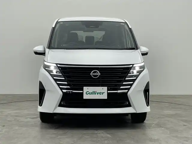 日産 セレナ e－パワー ハイウェイスター V 群馬県 2025(令7)年 0.1万km未満 プリズムホワイト 純正１２．３インチナビ　アラウンドビューモニター　プロパイロット　ブラインドスポットモニター　レーンキープアシスト　エマージェンシーブレーキ　デジタルインナーミラー　ＥＴＣ２．０　コーナーセンサー