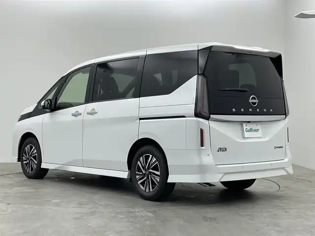 日産 セレナ e－パワー ハイウェイスター V 群馬県 2025(令7)年 0.1万km未満 プリズムホワイト 純正１２．３インチナビ　アラウンドビューモニター　プロパイロット　ブラインドスポットモニター　レーンキープアシスト　エマージェンシーブレーキ　デジタルインナーミラー　ＥＴＣ２．０　コーナーセンサー