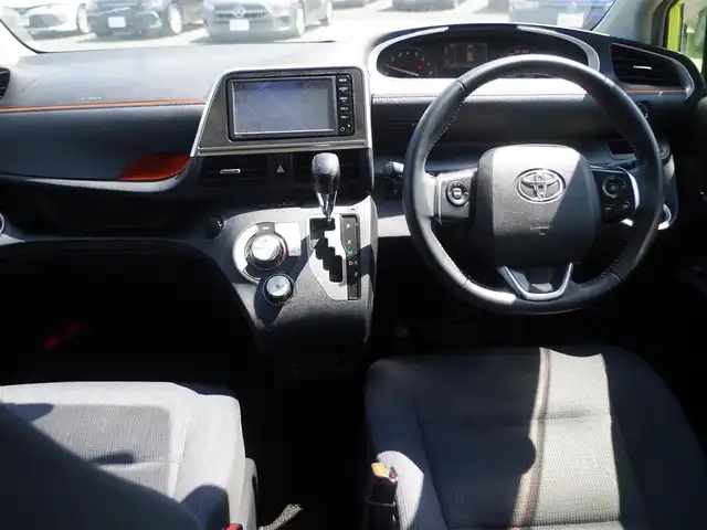 トヨタ シエンタ G 千葉県 2015(平27)年 6.5万km エアーイエロー 185/60R15/両側パワースライドドア/純正SDナビ/地デジTV/【CD再生機能　Bluetooth接続】/バックカメラ/ドライブレコーダー（前後撮影）【ZDR-015】/前席シートヒーター/革巻きステアリング/ステアリングスイッチ/ETC/ウインカーミラー/スマートキー