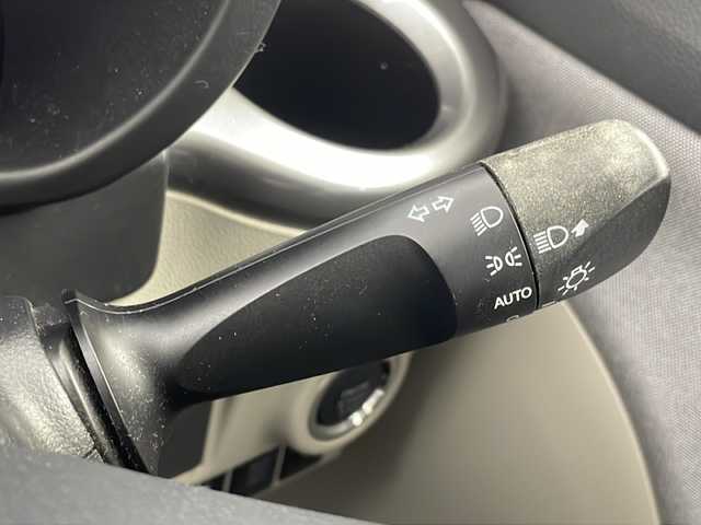 ダイハツ キャスト スタイル X 栃木県 2016(平28)年 5.1万km パールホワイトⅢ 社外メモリナビ/(AM/FM/CD/DVD/Bluetooth/ワンセグTV)/ETC/オートライト/アイドリングストップ/プッシュスタート/オートエアコン/エンジンスターター/リアワイパー/電格ミラー/フロアマット