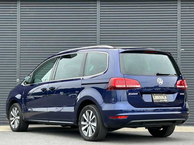 フォルクスワーゲン シャラン TDI ハイライン 茨城県 2022(令4)年 3.9万km アトランティックブルーメタリック 両側ＰＷスライドドア　/オールインＳＦＴ　/ＡＣＣ　/ＬＫＡ　/ＢＳＡ　/Ｂカメラ　/ＰＤＣ　/ディスプレイオーディオ　/ＣａｒＰｌａｙ　/ＢＴ　/ＵＳＢ　/半革　/シートヒーター　/ＰＷテールゲート　/ＥＴＣ　/パドルシフト/禁煙車