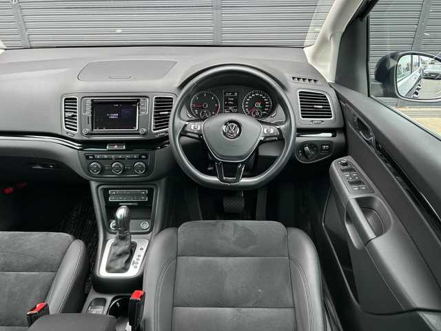 フォルクスワーゲン シャラン TDI ハイライン 茨城県 2022(令4)年 3.9万km アトランティックブルーメタリック 両側ＰＷスライドドア　/オールインＳＦＴ　/ＡＣＣ　/ＬＫＡ　/ＢＳＡ　/Ｂカメラ　/ＰＤＣ　/ディスプレイオーディオ　/ＣａｒＰｌａｙ　/ＢＴ　/ＵＳＢ　/半革　/シートヒーター　/ＰＷテールゲート　/ＥＴＣ　/パドルシフト/禁煙車