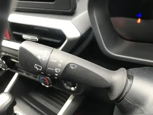 トヨタ ライズ Z 富山県 2023(令5)年 1.7万km スムースグレーマイカメタリック 社外ナビ/フルセグTV/Bluetooth/バックカメラ/ドライブレコーダー/プリクラッシュセーフティ/クリアランスソナー/レーンキープアシスト/レーダークルーズコントロール/シートヒーター/純正AWスタッドレスタイヤ車載/プッシュスタート/スマートキー/ETC