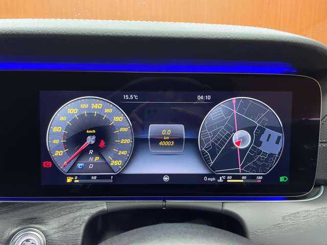 メルセデス・ベンツ Ｅ２２０ｄ SW アバンギャルド スポーツ 千葉県 2017(平29)年 4万km オブシディアンブラック ＡＣＣ　/半革シート　/ナビ　/ＴＶ　/Ｂｌｕｅｔｏｏｔｈ接続　/ＣａｒＰｌａｙ３６０°シートＨ　/アダプティブパーキングアシスト　/オートハイビーム　/マルチビームＬＥＤ　/アンビエントライト　/衝突軽減Ｂ　/ＢＳＭ