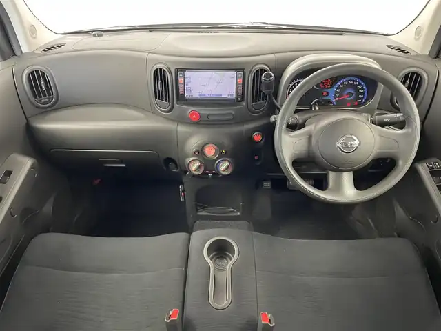 日産 キューブ 15X Mセレクション 埼玉県 2011(平23)年 6.8万km ホワイトパール 純正メモリナビ　Ｂｌｕｅｔｏｏｔｈ　ＥＴＣ　地デジフルセグＴＶ　エアコン　インテリジェントスマートキー　プッシュスタート　電動格納ミラー　ヘッドライトレベライザー　パワーウィンドウ